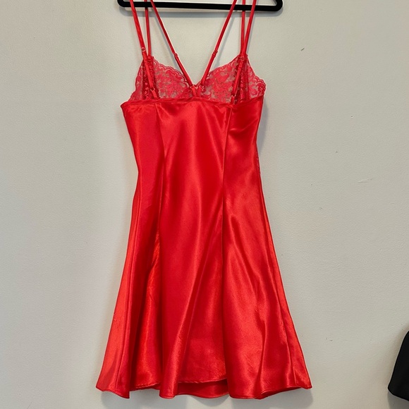 Vintage Victoria’s Secret Red Satin Lace Slip Dress Size Small Y2K Lingerie Mini - Picture 2 of 7